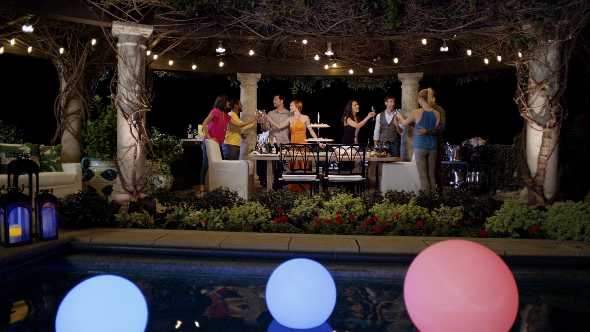 How to Host an Outdoor Wine Tasting Home + Style