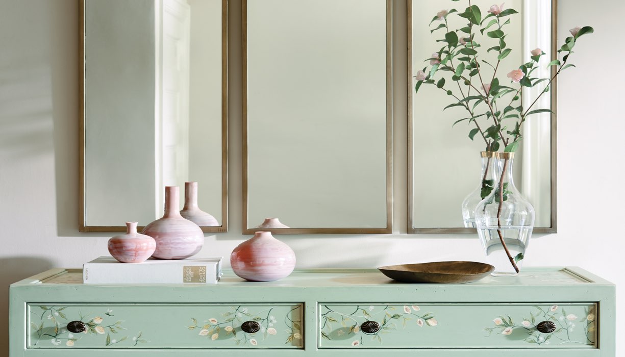 Decorative Accessories