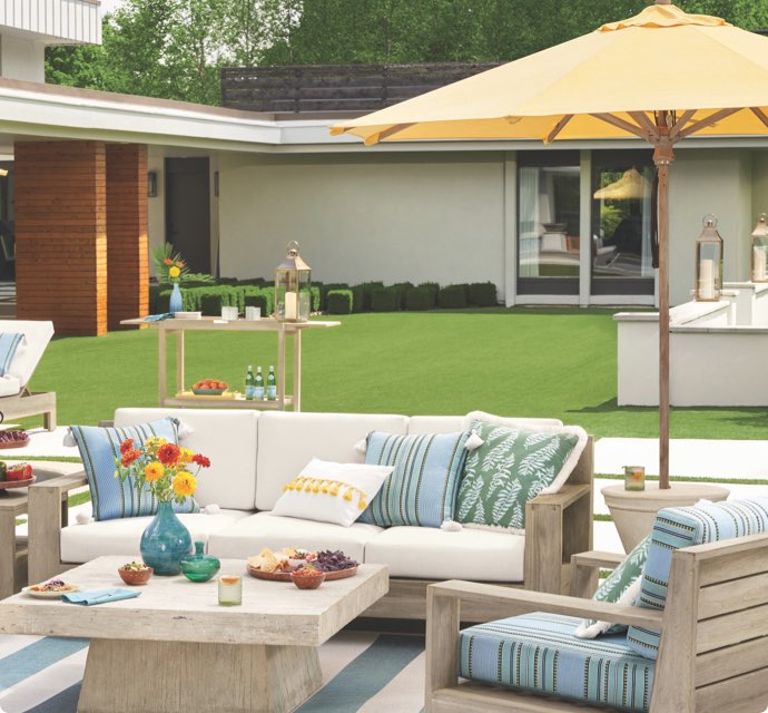 Design solutions for business professionals | Frontgate