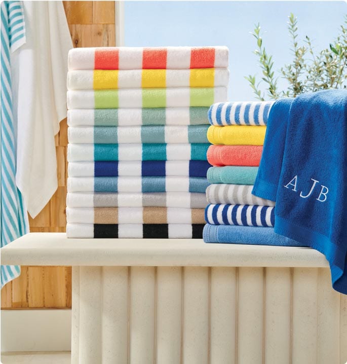 Pool Decor - Pool Floats | Frontgate